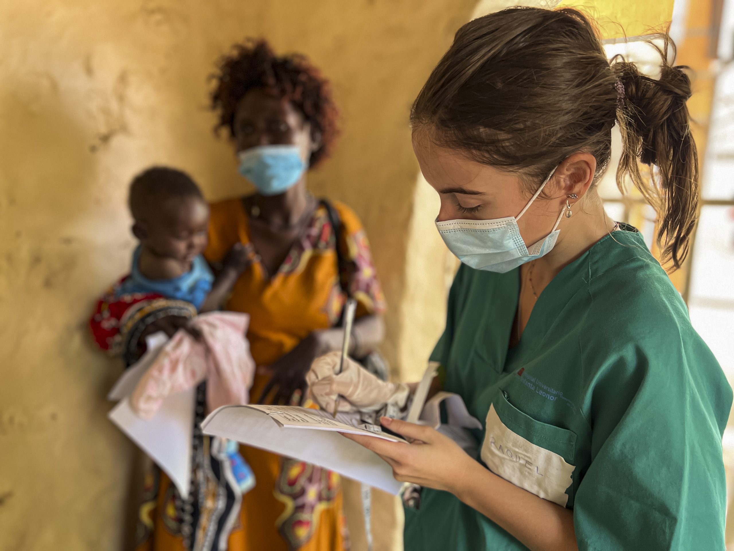 Una paracaidista en Turkana. XVIII Campaña Cirugía en Turkana 2022